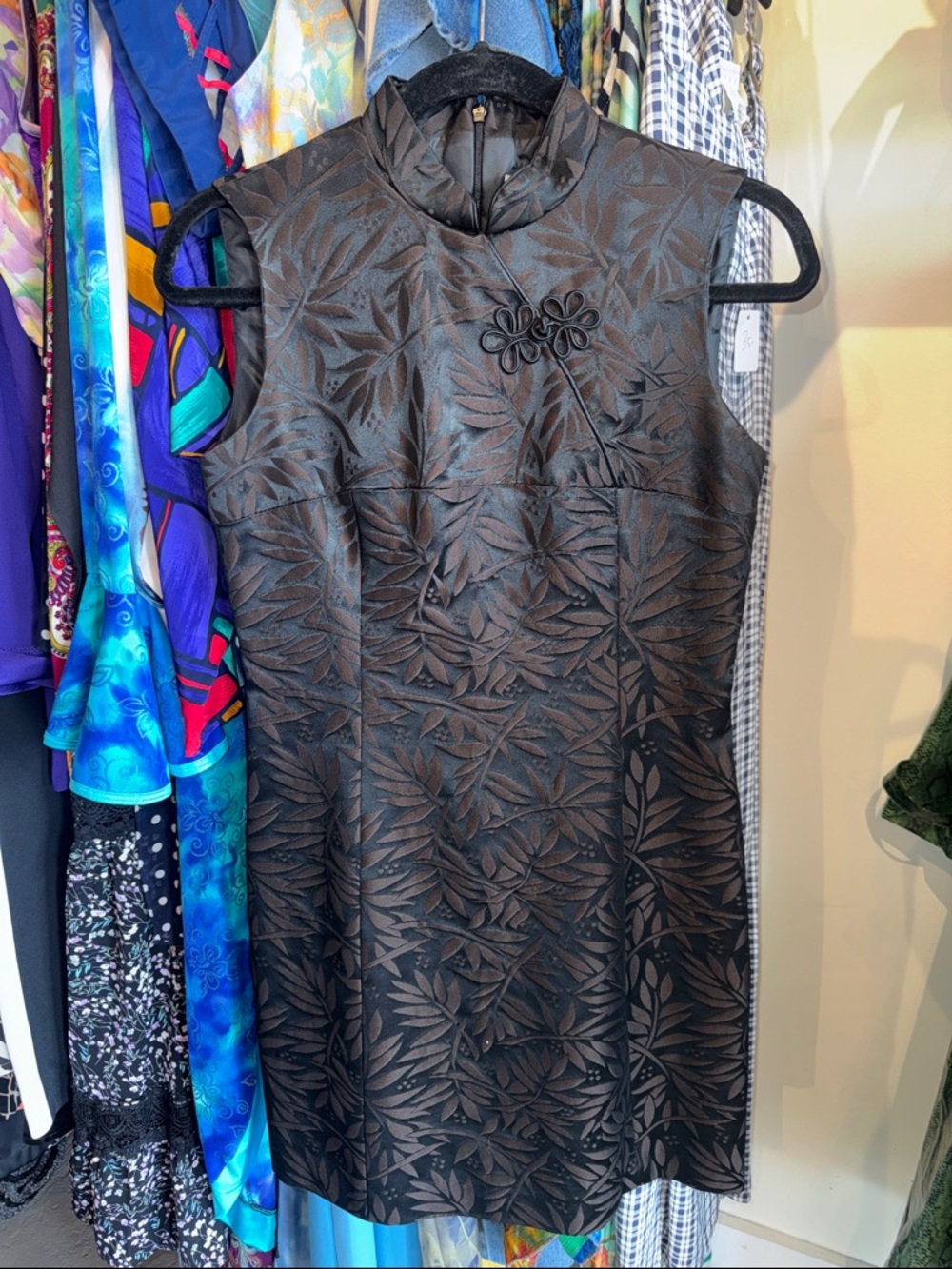 Vintage bebe Moda Sleeveless Black Floral Jacquard Asian Style Dress
